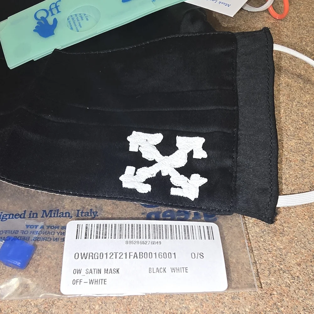 Off-White Black Mask with White Cross Arrows